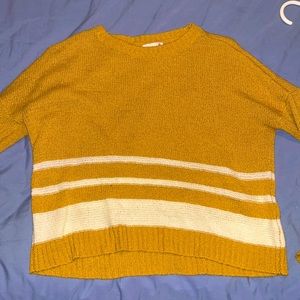 MUSTARD YELLOW SWEATER